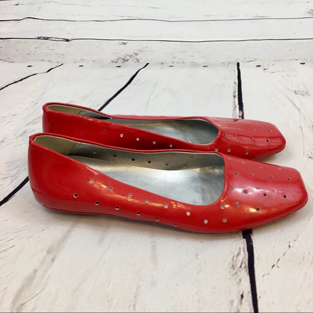 Steven By Steve Madden Patent Perf Flats 39 Euc - image 1